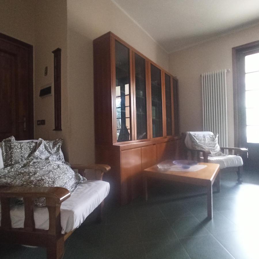 Felino Casa Vincenzo 130 Mq Con Portico Ed Ingresso Esclusivo Dal Giardino 빌라 외부 사진