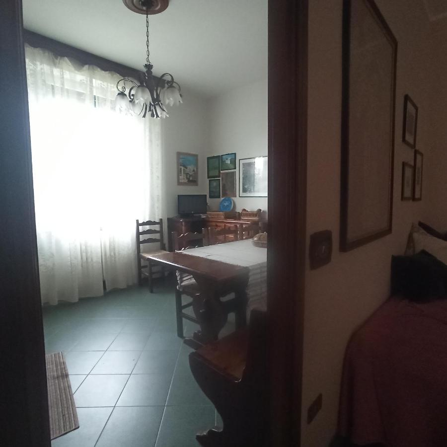 Felino Casa Vincenzo 130 Mq Con Portico Ed Ingresso Esclusivo Dal Giardino 빌라 외부 사진